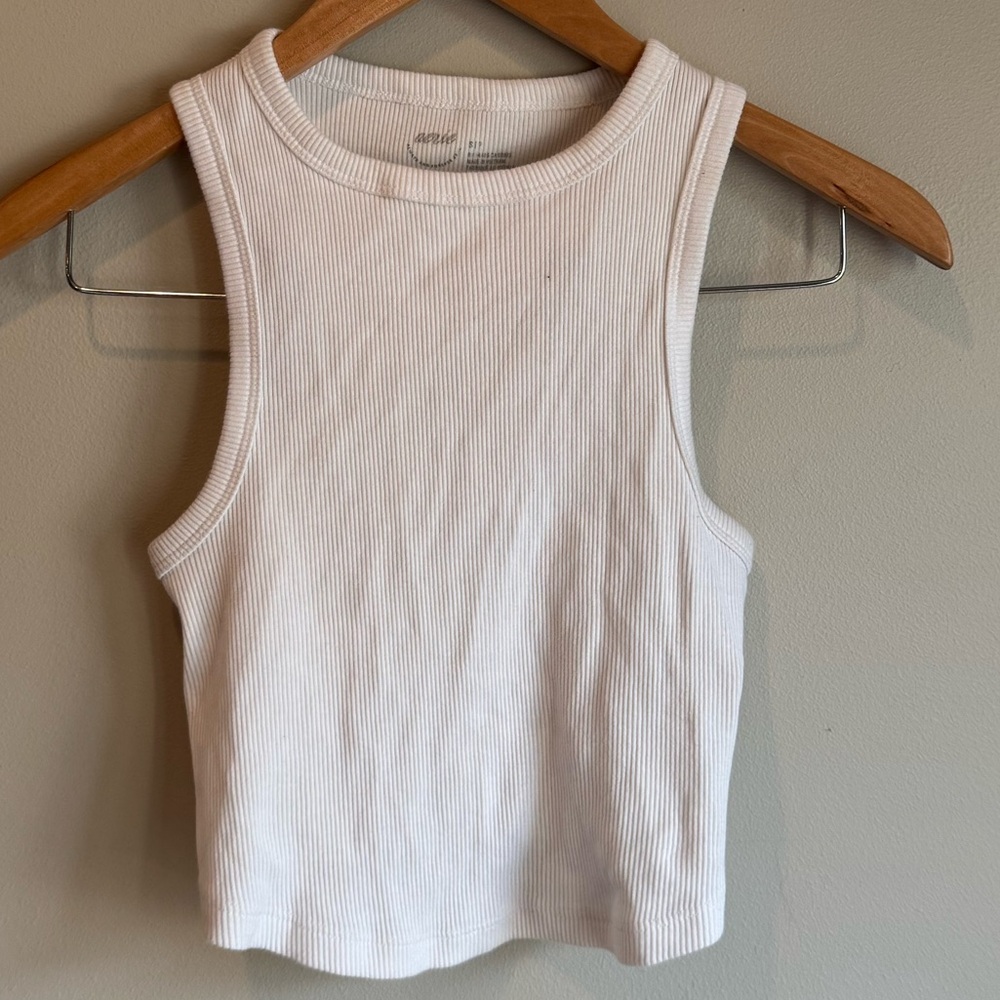 Aerie Classic White Ribbed‎ Tank Top Size Small